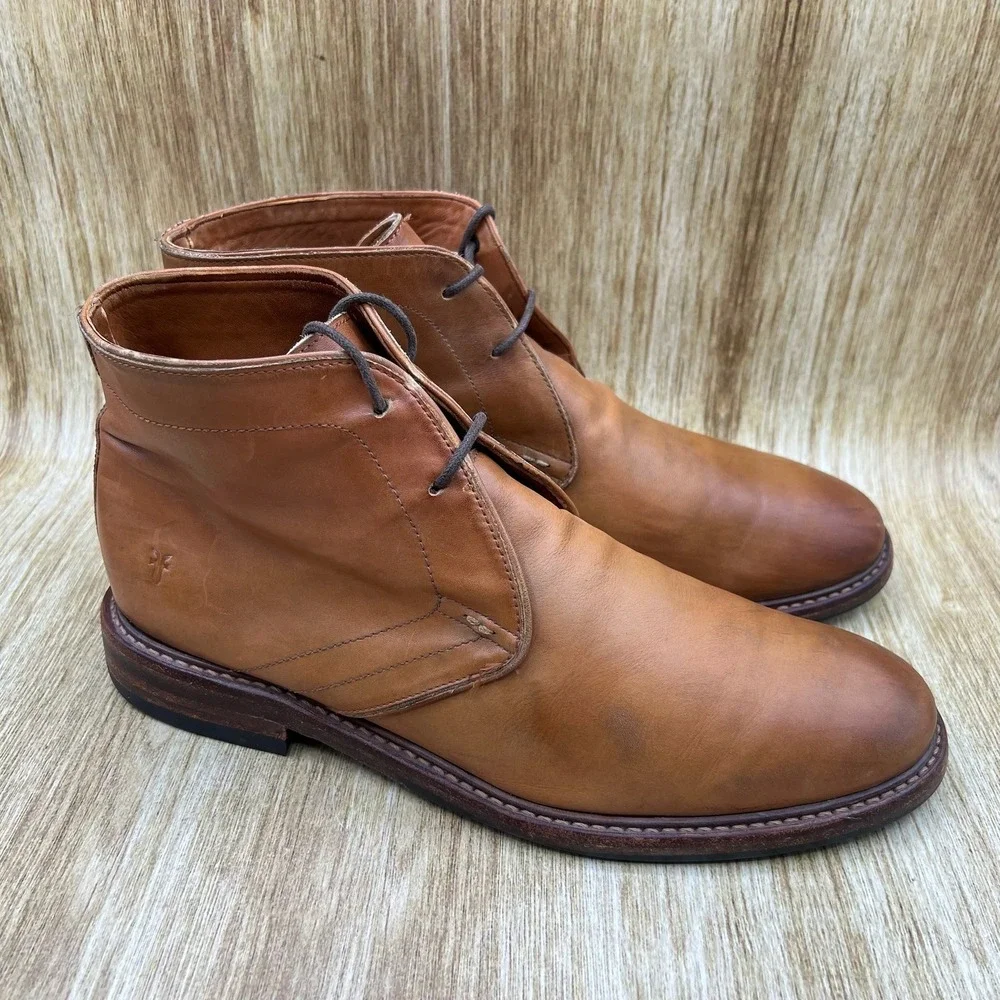 Frye Murray Chukka Boots Men's Size 10.5 Cognac Leather Lace Up 3480268-COG